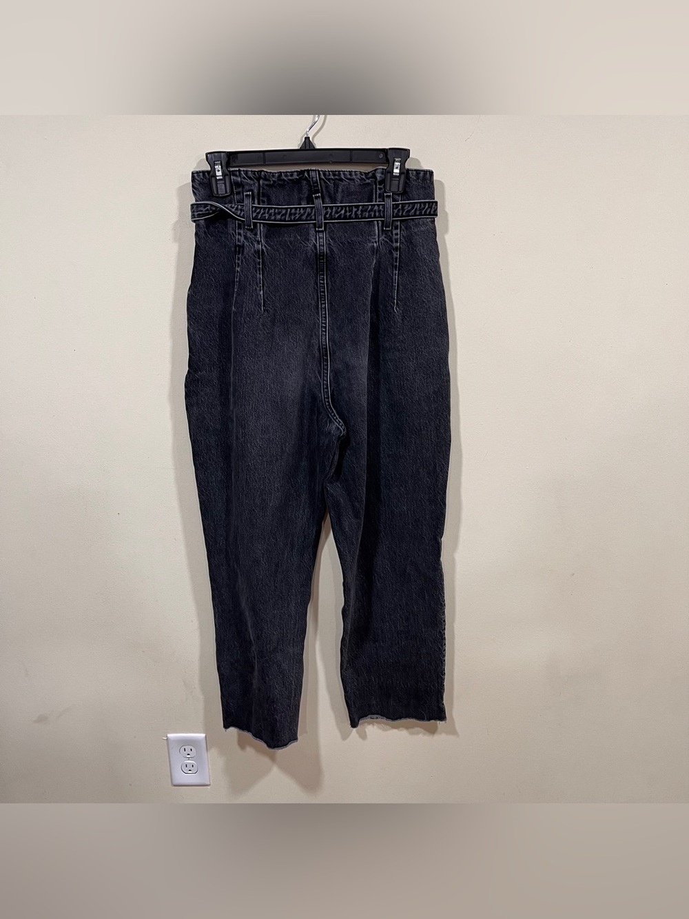 Abercrombie & Fitch high-rise paperbag waist jeans Mom jeans size 8 Regular EUC - Picture 9 of 11